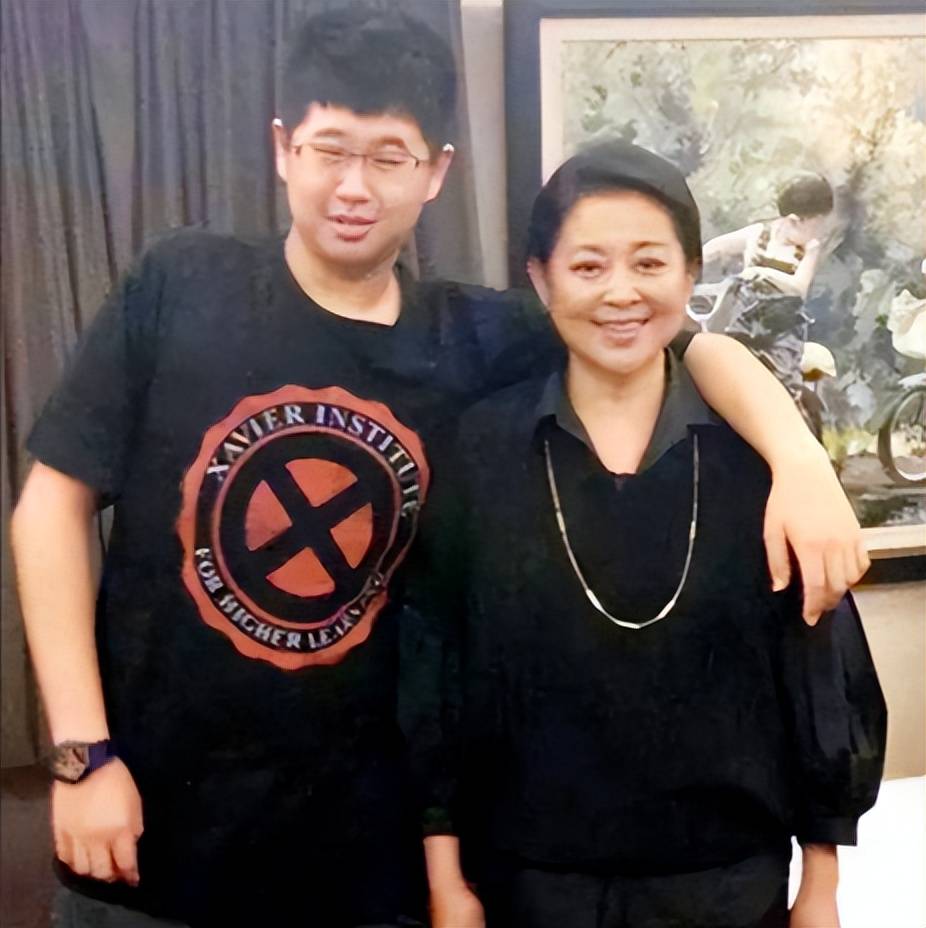 倪萍屡犯大错害人害己,这次再多名利也救不了!