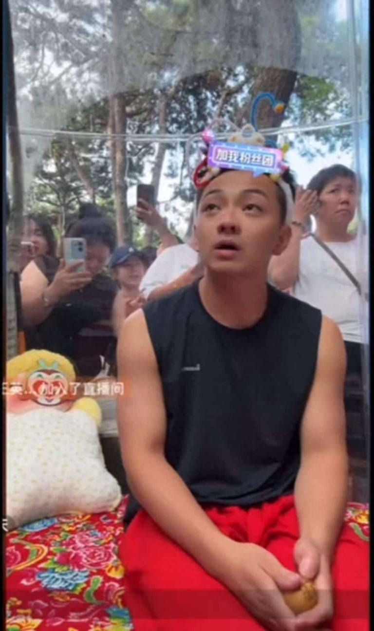 离谱！女子找雪饼猴索赔流产费，全网认定恶意碰瓷