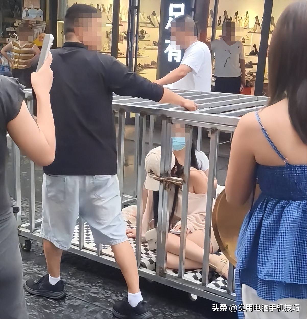 反转!湖南女子浸猪笼:8人刑拘,路人曾以为是私刑