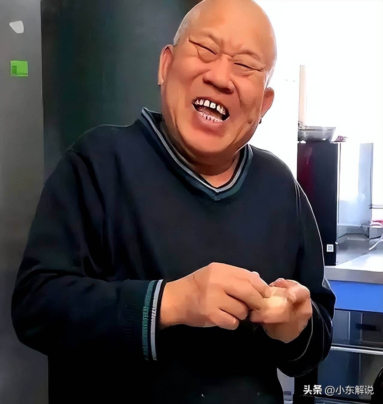 人前老艺术家,人后贪财好色,这几位晚节不保纯属自作自受