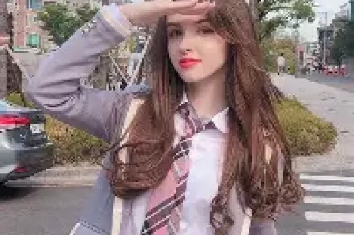 内娱大瓜连连：顶流恋情、网红净身出户、谢娜演唱会风波与编剧撕逼大战